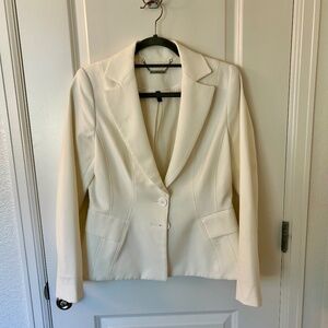 White House/Black Market Single-Breasted Cream Blazer